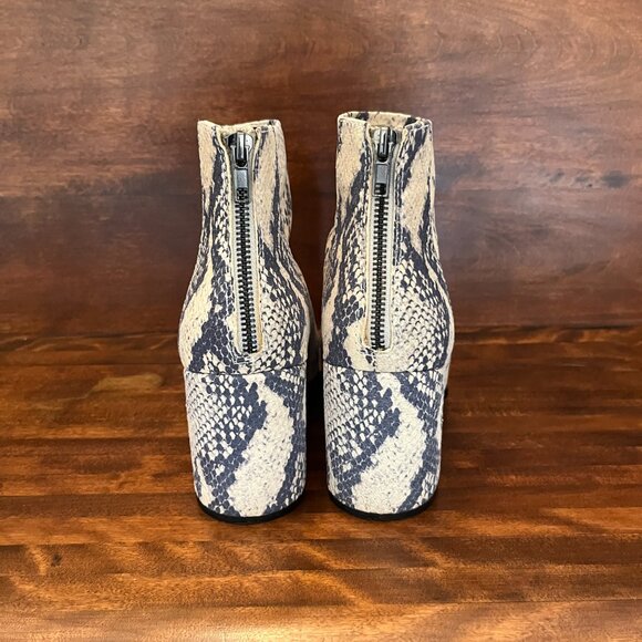 Steve Madden Jillian Women's Snake Print Ankle Block Heel Boots Zip Size 9.5 - Picture 9 of 12
